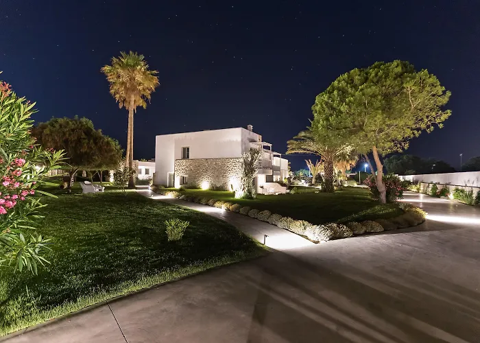 White Pearls Luxury - Adults Only Hotell