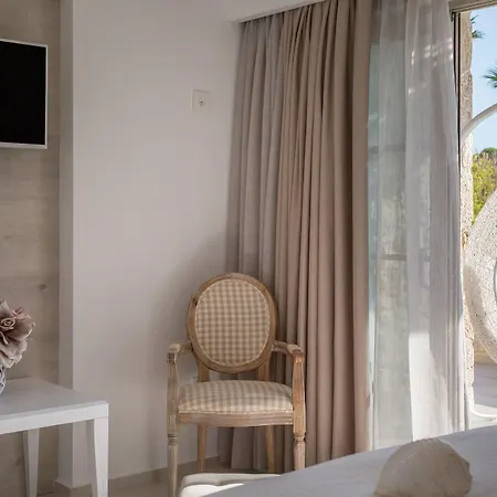 Hotel White Pearls Luxury - Adults Only 3*