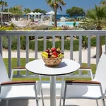 White Pearls Luxury - Adults Only Hotel 3*